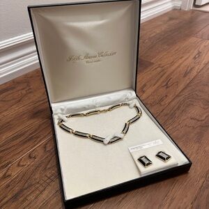 Black Enamel & Rhinestone Choker Necklace earrings set